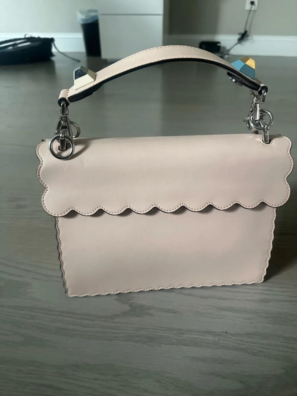 Fendi Cream Scalloped Leather Shoulder Bag with Blue and Gold Hardware - Picture 3 of 9